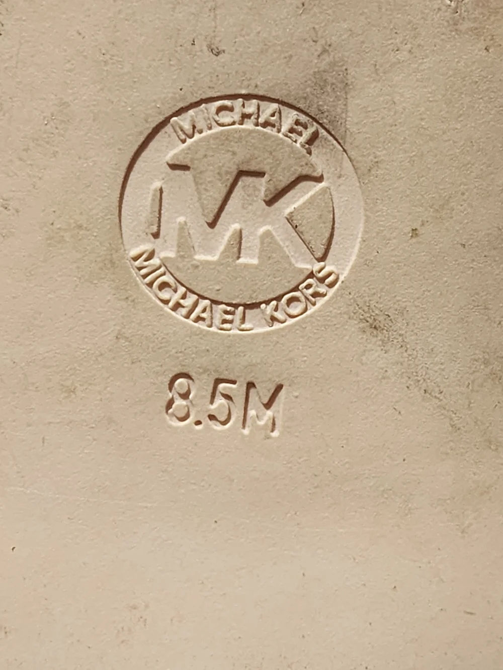 Michael Kors Mallory Thong Sandal Logo T Strap Bright White Size 8.5M